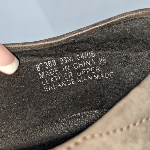 Clarks artisan suede flats - Picture 12 of 16